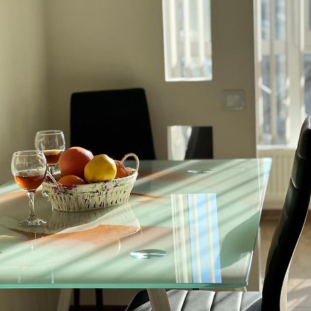 English Breakfast Κισινάου Εξωτερικό φωτογραφία